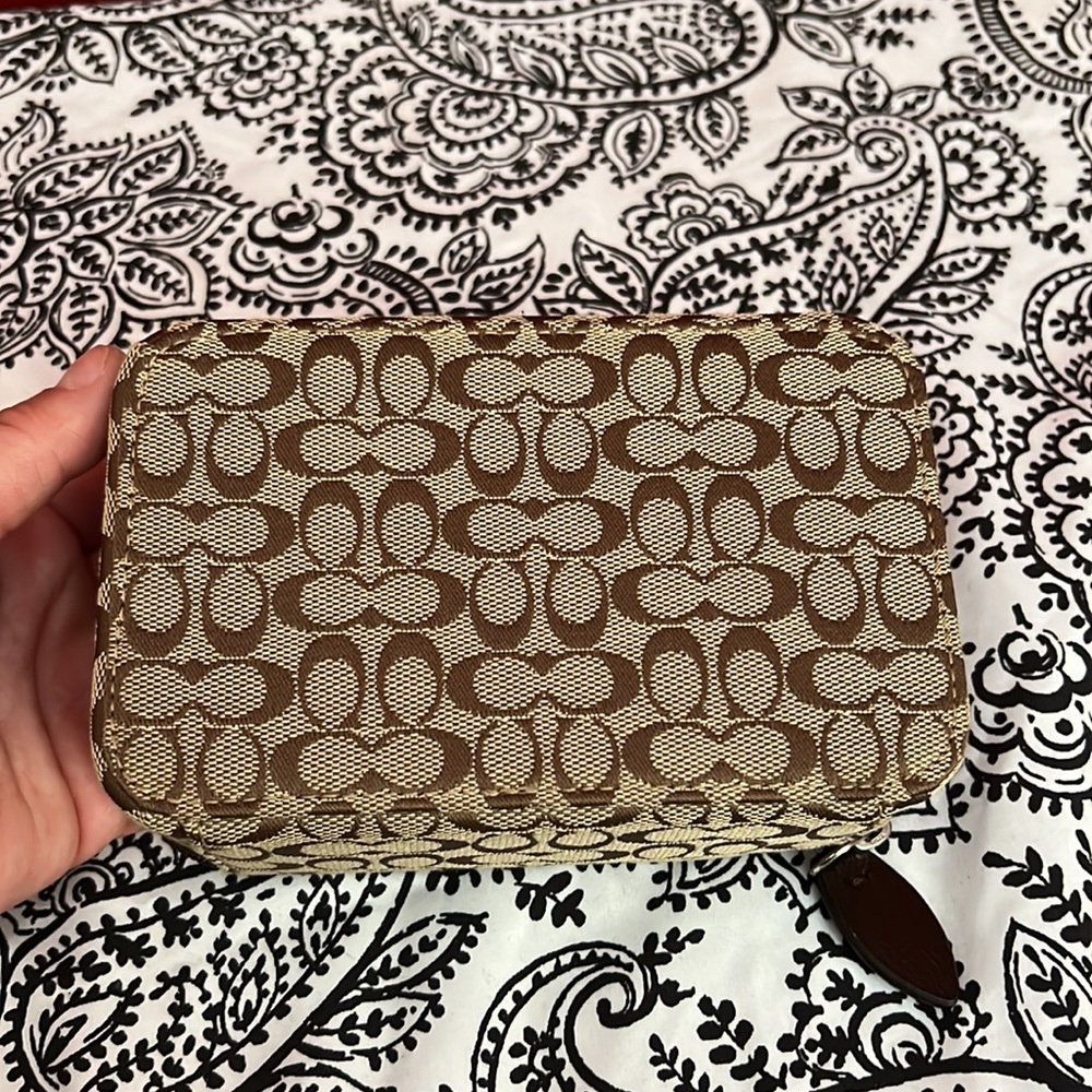 Coach Monogram Jewelry Case! - Picture 5 of 7
